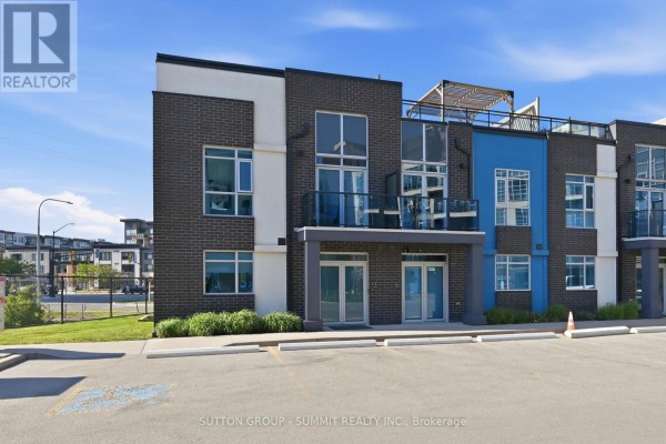 2 Concord Place, Grimsby, ON, photo 2
