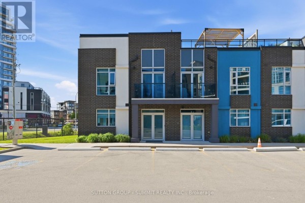 2 Concord Place, Grimsby, ON, photo 3