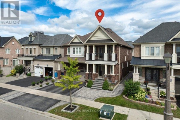 Family room - 2 Creekland Avenue N, Whitchurch Stouffville, ON L4A1T8 Photo 3