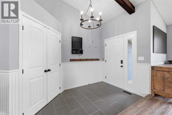 2 Denmark Crescent, Red Deer, AB, photo 2