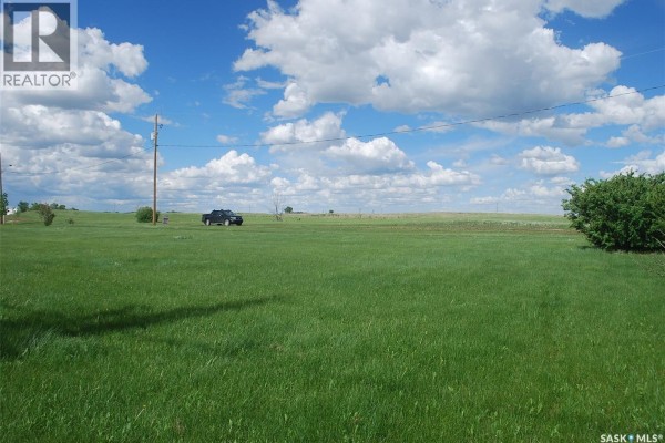 2 Douglas Drive, Last Mountain Lake, SK, photo 3
