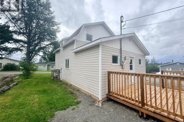 2 Eighteenth Avenue, Grand Falls Windsor, NL, photo 3