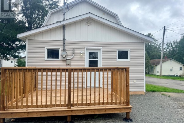Bath (# pieces 1-6) - 2 Eighteenth Avenue, Grand Falls Windsor, NL A2B1A2 Photo 4