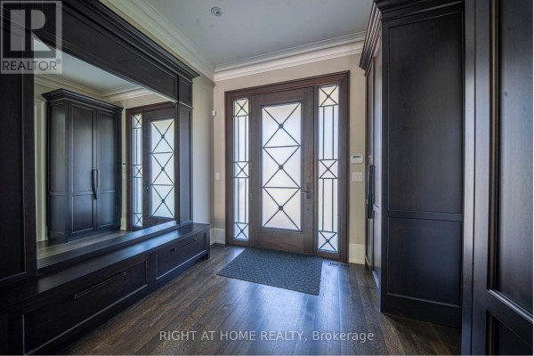 2 Finchley Road, Toronto, ON M9A2X3 Photo 2