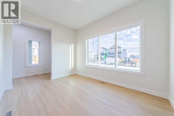 Bonus Room - 2 Fireside Common, Cochrane, AB T4C3E1 Photo 4