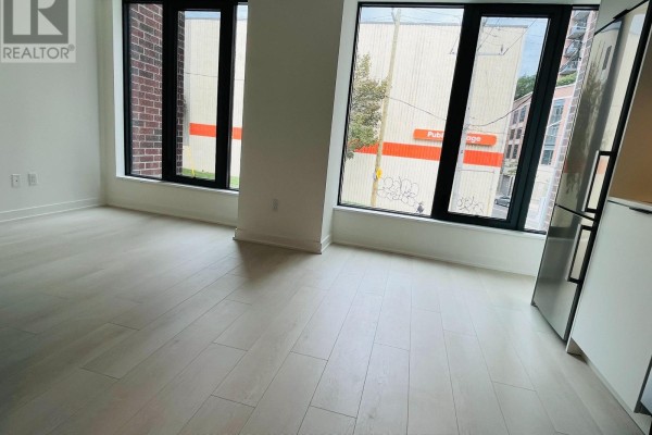 2 Floor - 1 Vine Avenue, Toronto, ON M6P0C8 Photo 5
