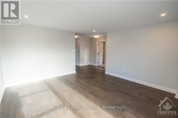 Living room - 2 Glenco Road, South Stormont, ON K0C2A0 Photo 5