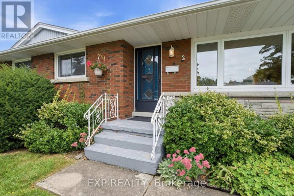 Kitchen - 2 Glengrove Circle, St  Catharines, ON L2T2Y9 Photo 3