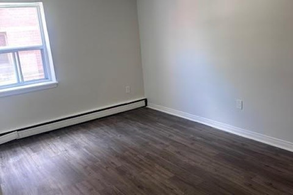 Bedroom - 2 Grant Boulevard Unit# 8, Hamilton, ON L9H4L4 Photo 4