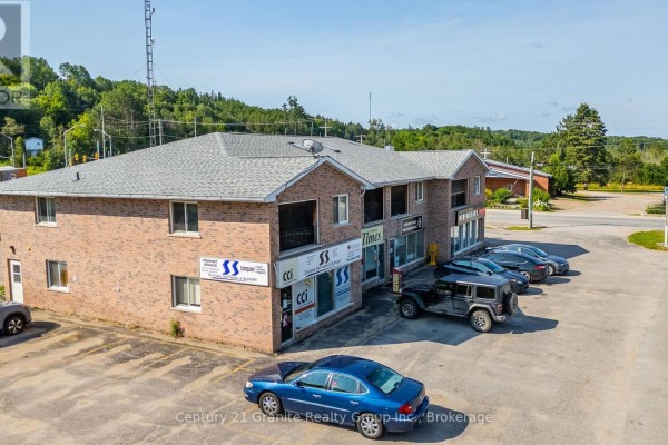 2 Iga Road, Minden Hills, ON K0M2K0 Photo 3