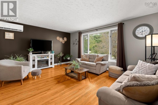 Eat in kitchen - 2 Joan Eleanor Drive, Dartmouth, NS B2W5Z9 Photo 3