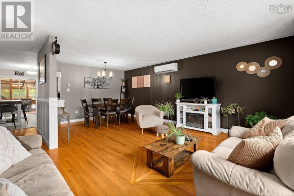 Foyer - 2 Joan Eleanor Drive, Dartmouth, NS B2W5Z9 Photo 4