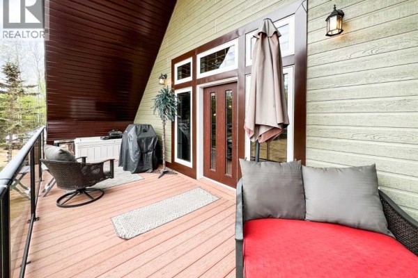 Loft - 2 Key Cove 2nd Street, Joussard, AB T0G1J0 Photo 5