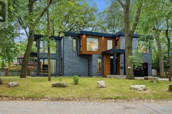 2 Kingsbury Crescent, Toronto, ON M1N1E9 Photo 2