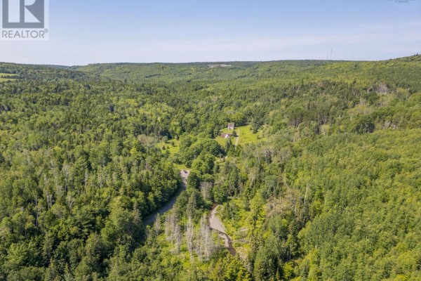 2 Macpherson Road, Macphersons Mills, NS B2H5C8 Photo 2