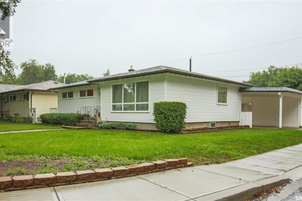 2 Malone Crescent, Regina
