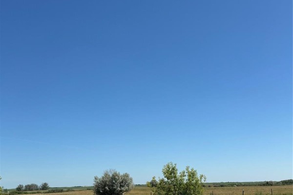 2 Marine Drive, Island View, SK S0G1C0 Photo 2