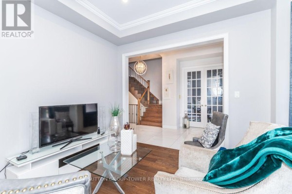 Great room - 2 Mary Agar Court S, King, ON L7B0N8 Photo 5