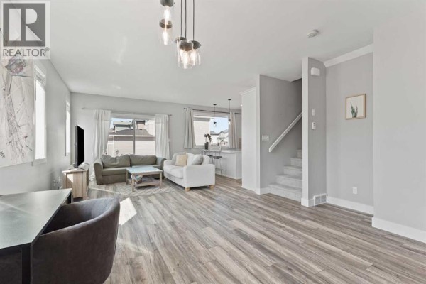 4pc Bathroom - 2 Miners Road W, Lethbridge, AB T1J5S6 Photo 5