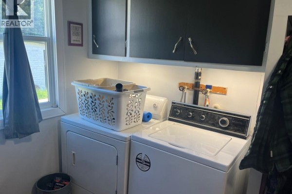 Kitchen - 2 Mirasty Street, Sled Lake, SK S0J0B0 Photo 2