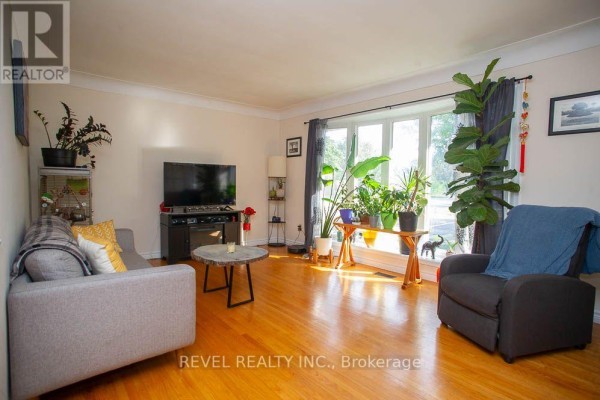 2pc Bathroom - 2 Morning Dew Drive, Brantford, ON N3R3P2 Photo 5