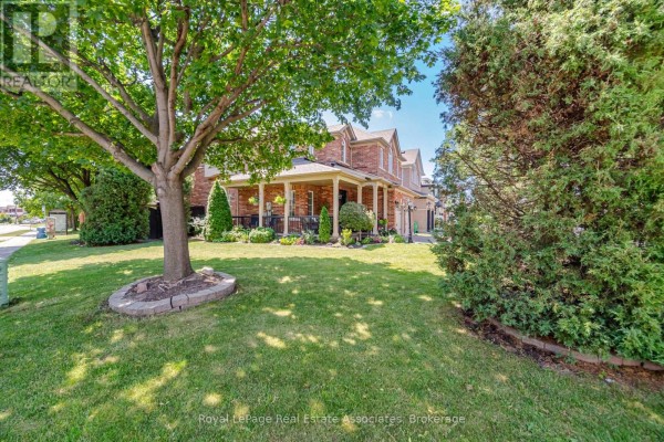 Den - 2 Olde Town Road, Brampton, ON L6X4V3 Photo 5