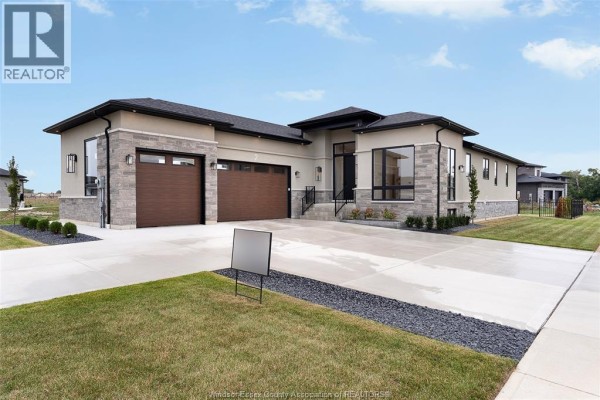 2 Pebble Beach Court, Leamington, ON, photo 2