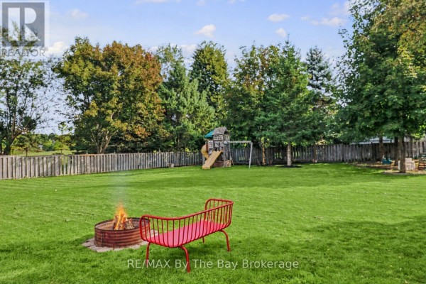 Laundry room - 2 Red Oak Drive, Wasaga Beach, ON L9Z1J5 Photo 5