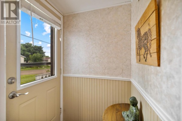 2 Selkirk Avenue, Cornwall, PE, photo 2