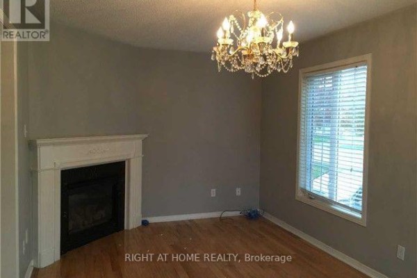 2 Silver Linden Drive, Richmond Hill, ON, photo 3