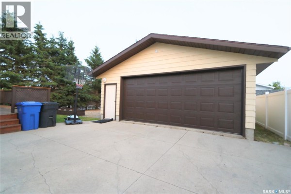 Kitchen - 2 Spice Drive, Yorkton, SK S3N3W2 Photo 2