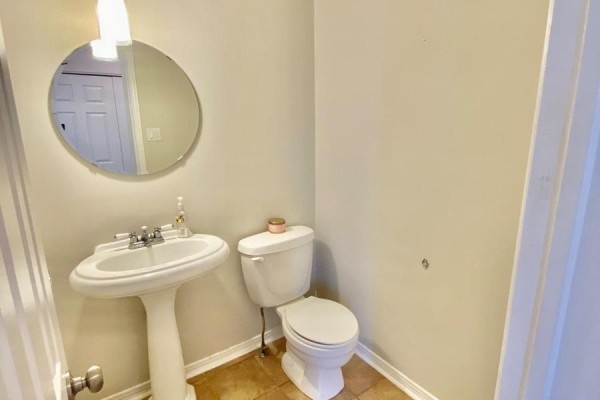 2 Tunbridge Court, Ottawa, ON K2E7J8 Photo 4