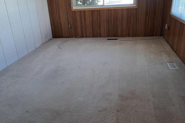 Bedroom 2 - 2 Velma Street, Strathroy Caradoc, ON N7G0C5 Photo 5