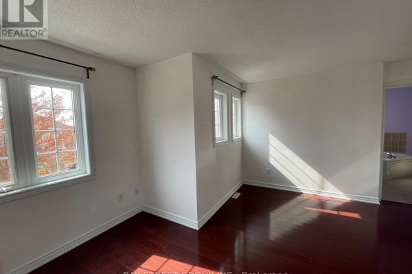 2 Willow Trail Road, Markham, ON L6E1V2 Photo 5