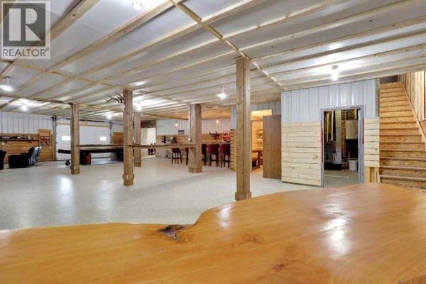 Living room - 20, 37280 Highway 816, Rural Red Deer County, AB T4N5E2 Photo 3