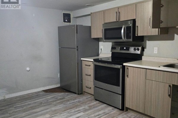 Kitchen - 20 - 1600 Culver Drive, London East, ON N5V3H5 Photo 2