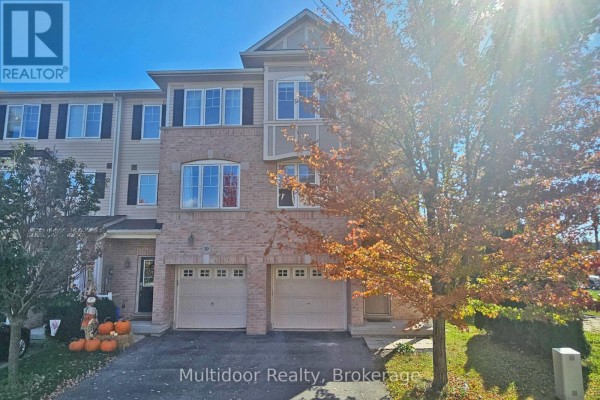 Living room - 20 - 2006 Trawden Way, Oakville, ON L6M0M1 Photo 2
