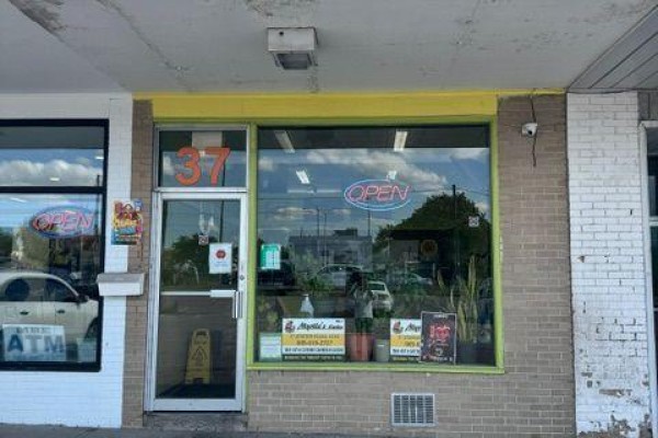 37 Station Plaza, Ajax, ON L1S2H6 Photo 2