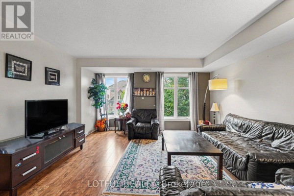 Bedroom - 20 - 585 Chapman Mills Drive, Ottawa, ON K2J5T1 Photo 5