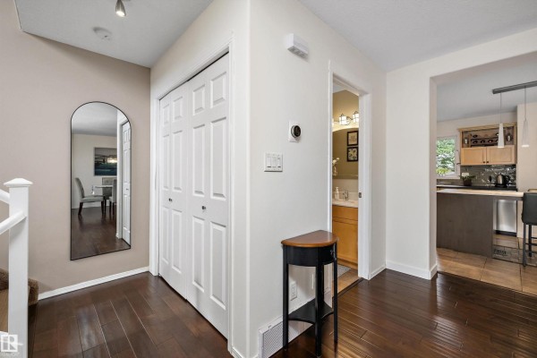 Den - #20 1295 Carter Crest Rd Nw, Edmonton, AB T6R2N6 Photo 4
