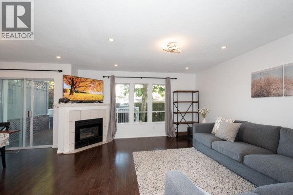 20 2590 Panorama Drive, Coquitlam, BC V3E2W9 Photo 5