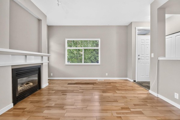 20 2678 King George Boulevard, Surrey, BC V4P1H6 Photo 5