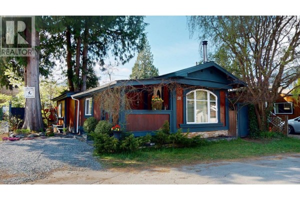 20 40022 Government Road, Squamish, BC, photo 2