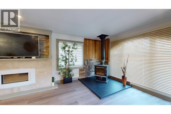 20 40022 Government Road, Squamish, BC V0N1T0 Photo 4
