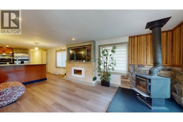 20 40022 Government Road, Squamish, BC V0N1T0 Photo 5