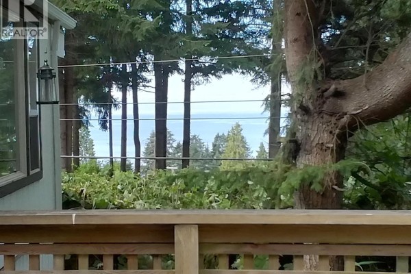 20 5288 Selma Park Road, Sechelt, BC, photo 3