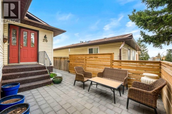 Kitchen - 20 Bedwood Hill Ne, Calgary, AB T3K1L9 Photo 2