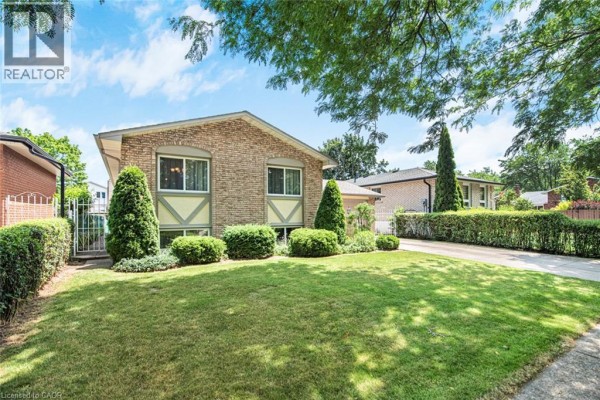 20 Birchlawn Drive, Stoney Creek, ON, photo 3