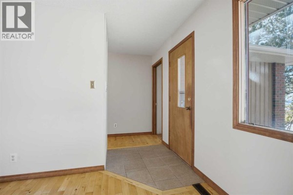 Bedroom - 20 Blackthorn Place Ne, Calgary, AB T2K4Y3 Photo 5