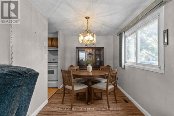 20 Cameron Drive, Oro Medonte, ON, photo 3